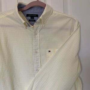 Tommy Hilfiger yellow plaid button up shirt Size M